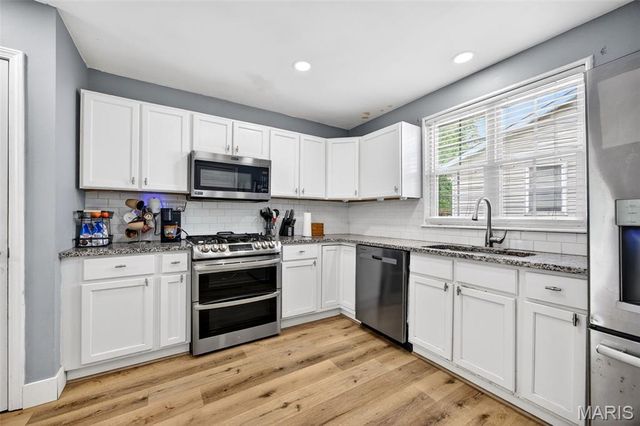 20 Shagbark Court, St Charles, MO 63376