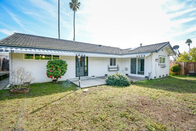 2135 Via Alta Ct, Benicia, CA 94510