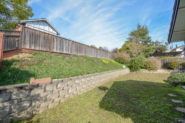 2135 Via Alta Ct, Benicia, CA 94510