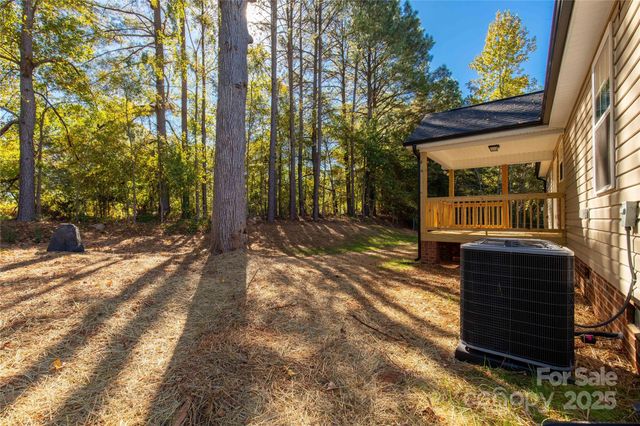 1369 Mack Drive, Mcconnells, SC 29726