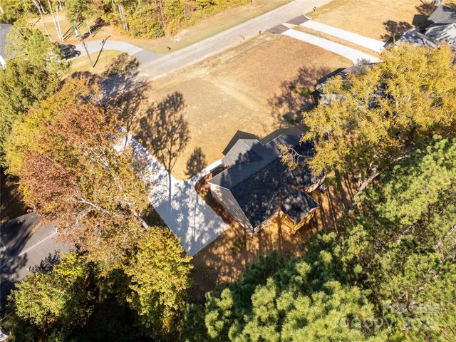1369 Mack Drive, Mcconnells, SC 29726