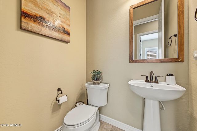 2197 E LINDRICK Drive, Gilbert, AZ 85298
