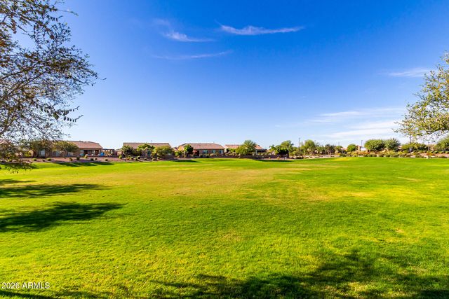 2197 E LINDRICK Drive, Gilbert, AZ 85298