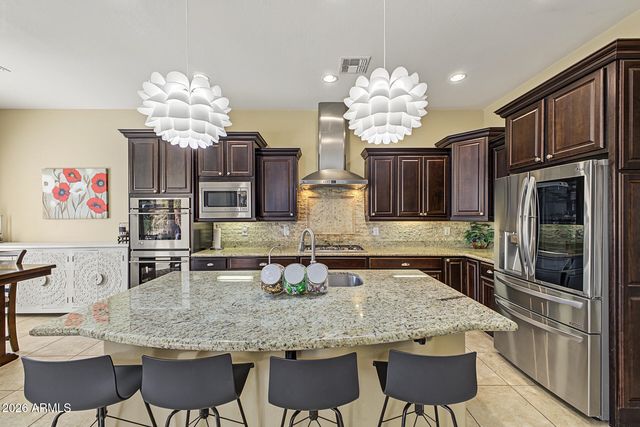 2197 E LINDRICK Drive, Gilbert, AZ 85298