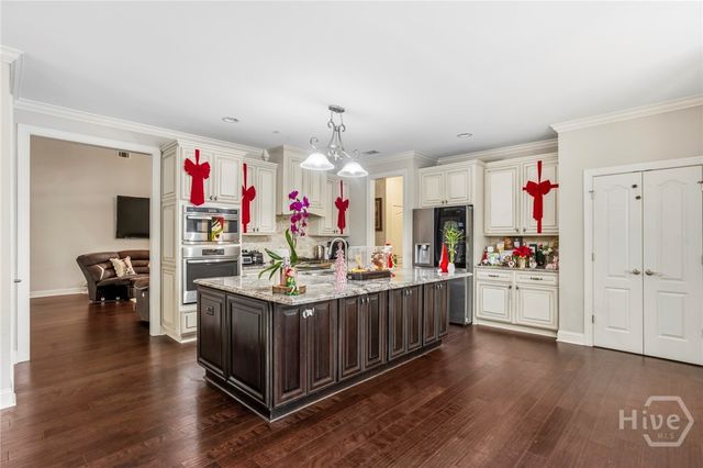 828 Southbridge Boulevard, Savannah, GA 31405