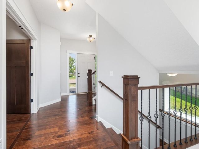 20055 Harness Avenue, Lakeville, MN 55044
