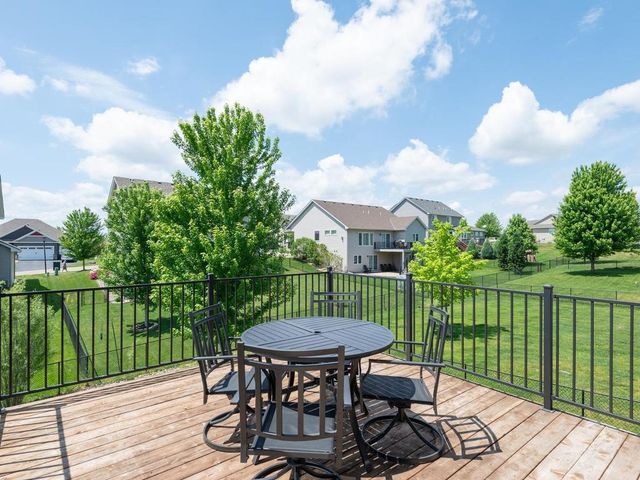 20055 Harness Avenue, Lakeville, MN 55044
