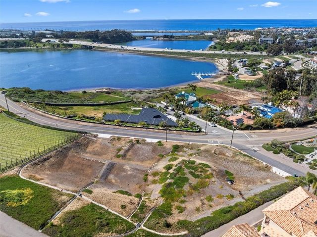 1115 Hoover Street, Carlsbad, CA 92008