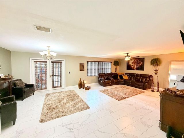 1880 OAK FOREST DRIVE E, Clearwater, FL 33759