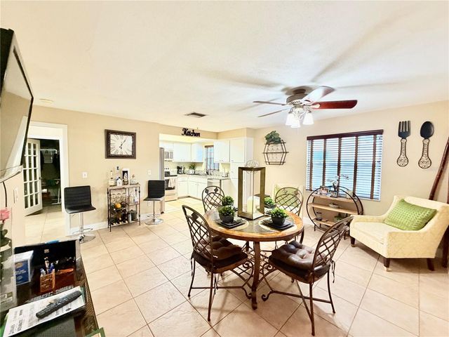 1880 OAK FOREST DRIVE E, Clearwater, FL 33759