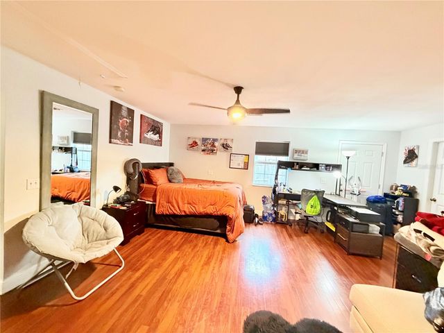 1880 OAK FOREST DRIVE E, Clearwater, FL 33759