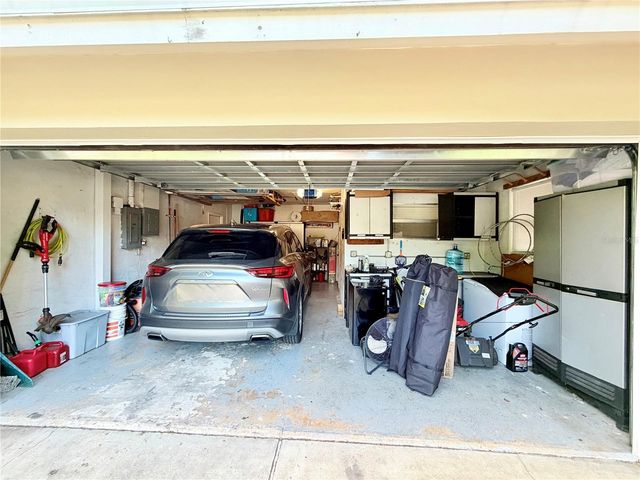 1880 OAK FOREST DRIVE E, Clearwater, FL 33759