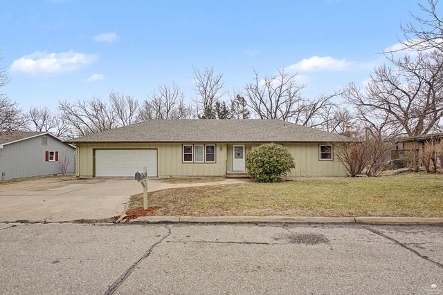 2817 Arbor Drive, Manhattan, KS 66503