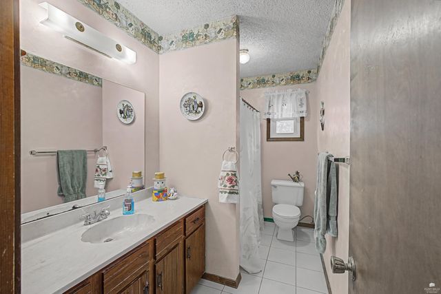 2817 Arbor Drive, Manhattan, KS 66503