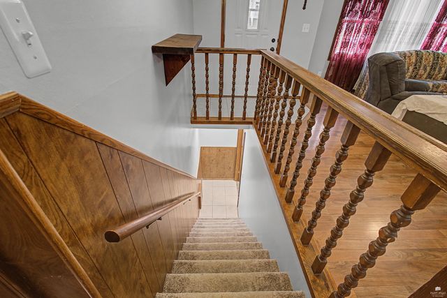 2817 Arbor Drive, Manhattan, KS 66503