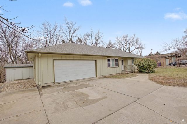 2817 Arbor Drive, Manhattan, KS 66503
