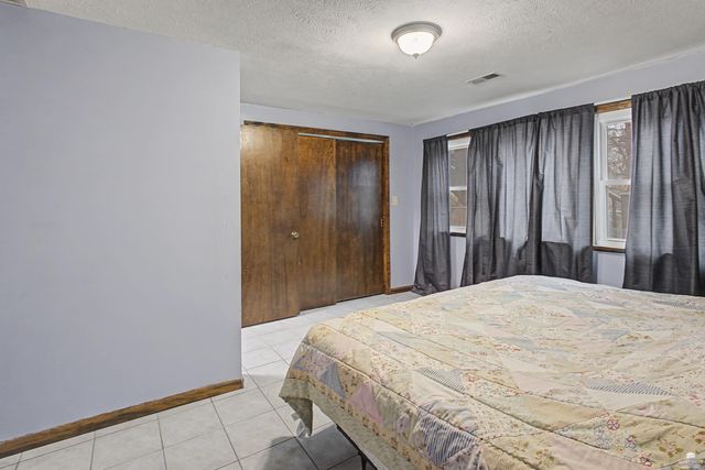 2817 Arbor Drive, Manhattan, KS 66503