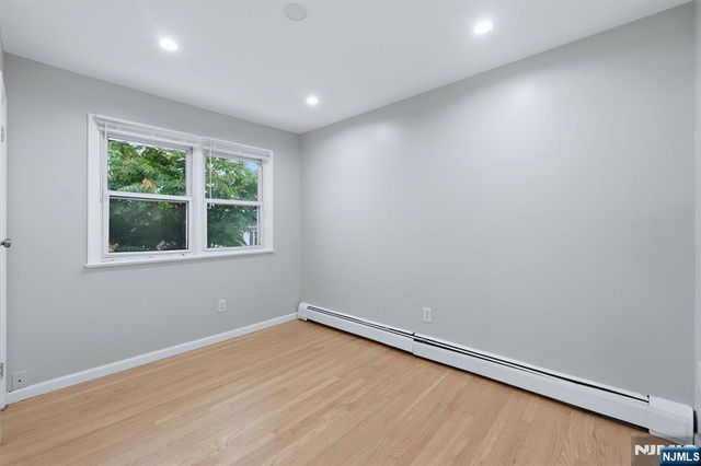 220 5th Street, Fairview, NJ 07022