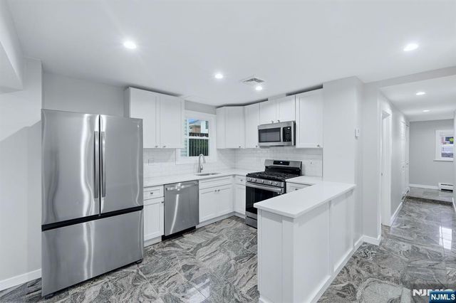 220 5th Street, Fairview, NJ 07022