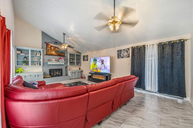 11603 Counselor Street, Houston, TX 77065