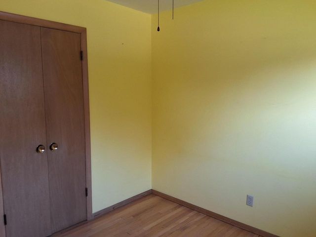 708 Columbia AVENUE, South Milwaukee, WI 53172