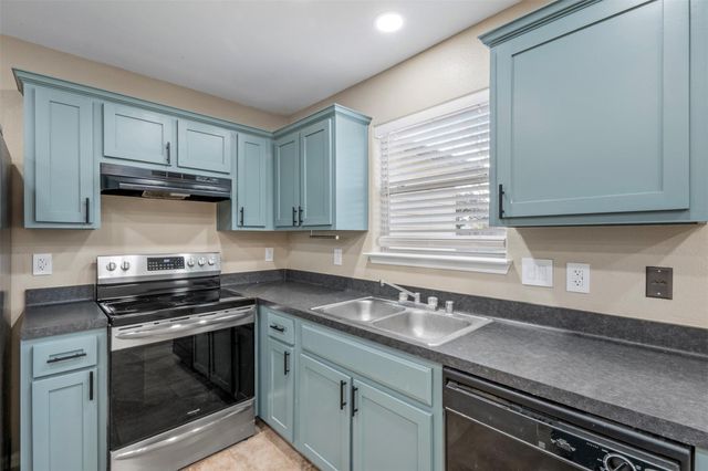 4106 Falling Trace Lane, Richmond, TX 77469