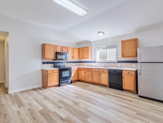 741 Brandi CIR, Kyle, TX 78640