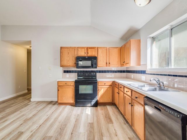 741 Brandi CIR, Kyle, TX 78640