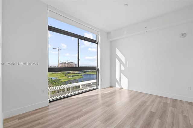 101 Diplomat Pkwy 1211, Hallandale Beach, FL 33009