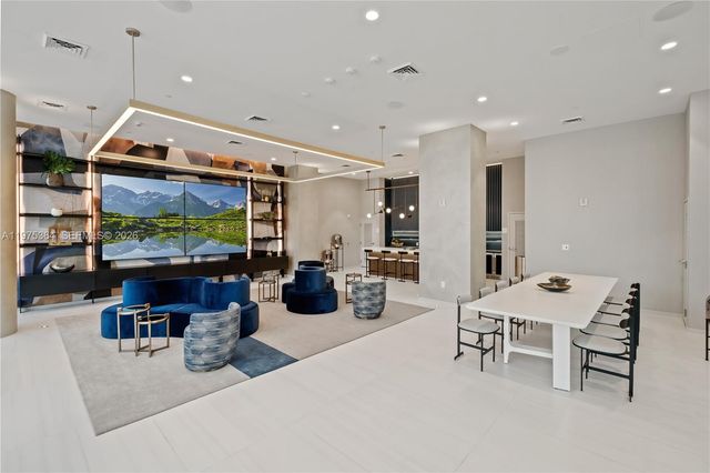 101 Diplomat Pkwy 1211, Hallandale Beach, FL 33009