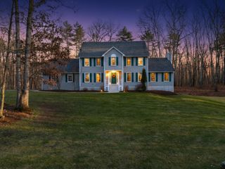 15 Four Winds Road, Merrimack, NH 03054