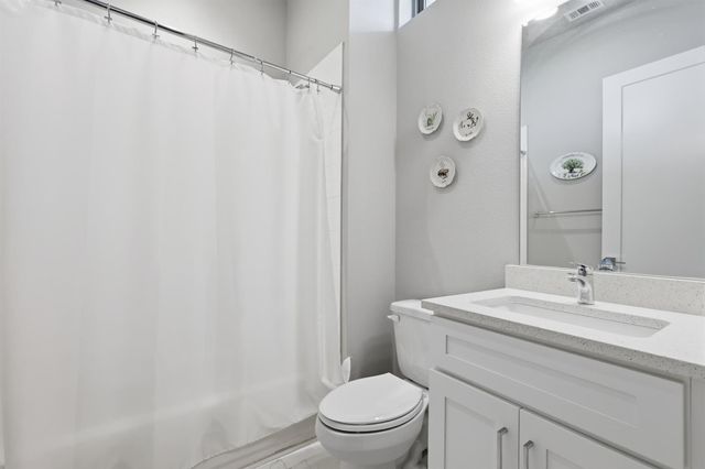 2519 Vintage Place Circle, Farmers Branch, TX 75234