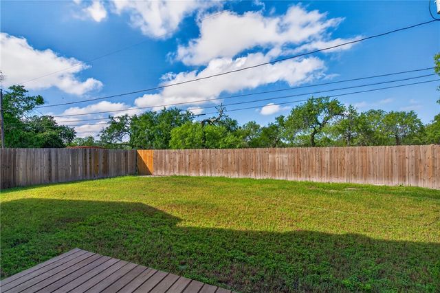 10825 Eastwood Dr, Corpus Christi, TX 78410
