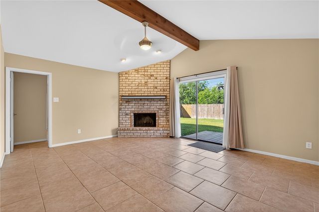 10825 Eastwood Dr, Corpus Christi, TX 78410