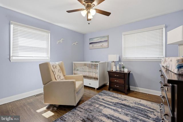 121 WEATHER VANE DR, Cherry Hill, NJ 08002