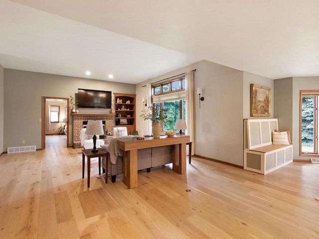 2562 REBECCA ANN DRIVE, New Franken, WI 54229