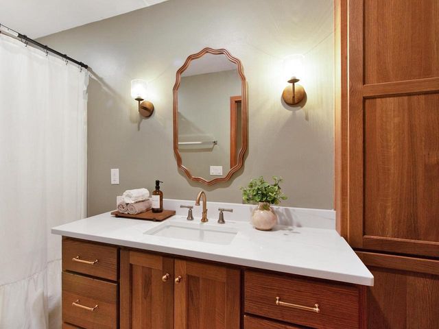 2562 REBECCA ANN DRIVE, New Franken, WI 54229