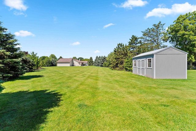 2562 REBECCA ANN DRIVE, New Franken, WI 54229