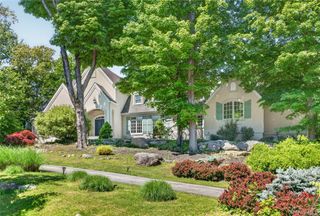 10 Greenwich Avenue, Central Valley, NY 10917