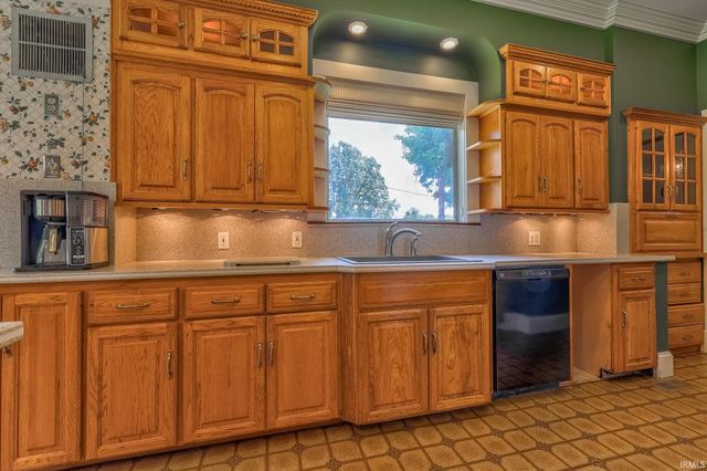 5206 Lincoln Avenue, Evansville, IN 47715