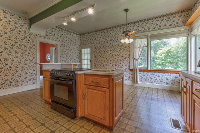 5206 Lincoln Avenue, Evansville, IN 47715