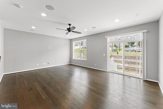 1105 NOLAN ST, Fredericksburg, VA 22401
