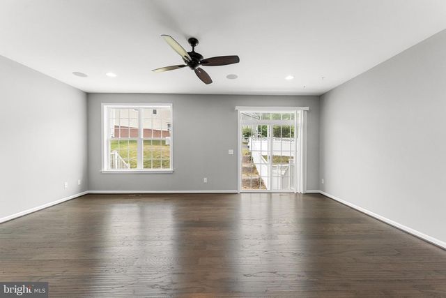 1105 NOLAN ST, Fredericksburg, VA 22401