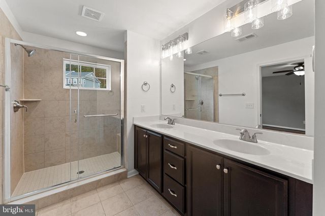 1105 NOLAN ST, Fredericksburg, VA 22401