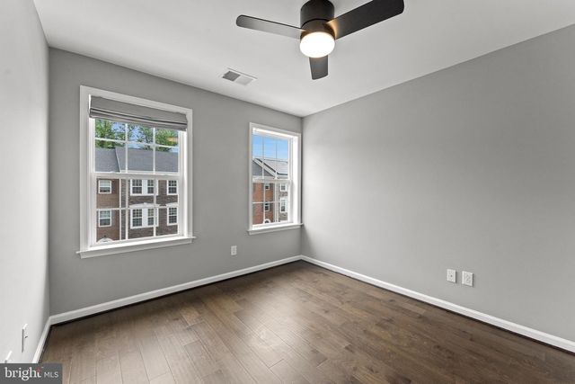 1105 NOLAN ST, Fredericksburg, VA 22401
