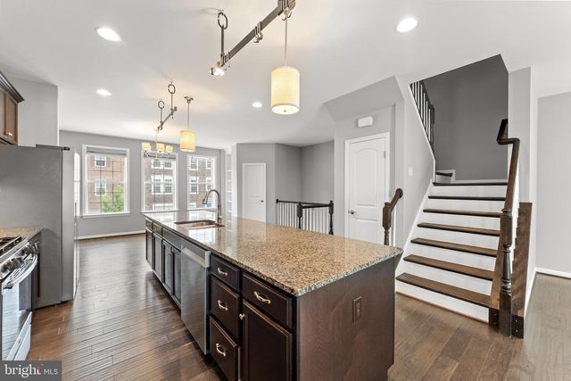 1105 NOLAN ST, Fredericksburg, VA 22401