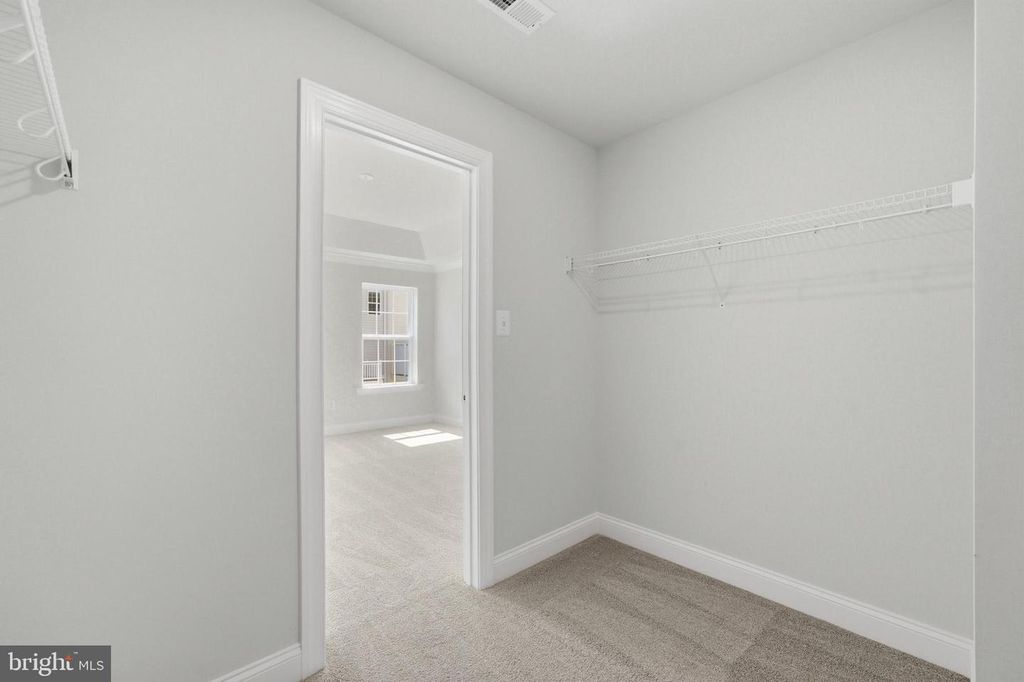 Image 25 of property listing at 104 POTOMAC CT, Prince Frederick, MD 20678