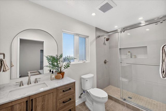 2130 Roenoke Way, San Jose, CA 95128
