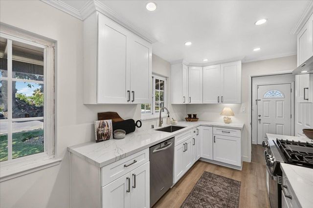 2130 Roenoke Way, San Jose, CA 95128