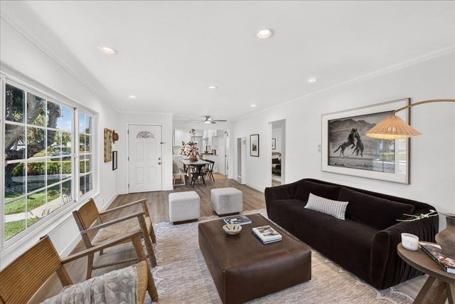 2130 Roenoke Way, San Jose, CA 95128